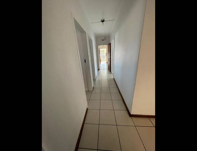 4 BEDROOM HOUSE FOR SALE IN REIGERPARK